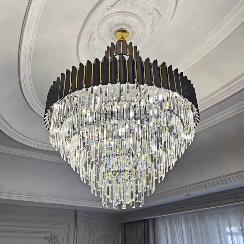 Lustre LED en cristal noir et or
