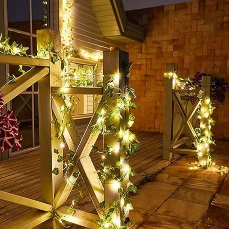 Guirlande lumineuse LED Pergola, avec feuilles de lierre artificielles à énergie solaire