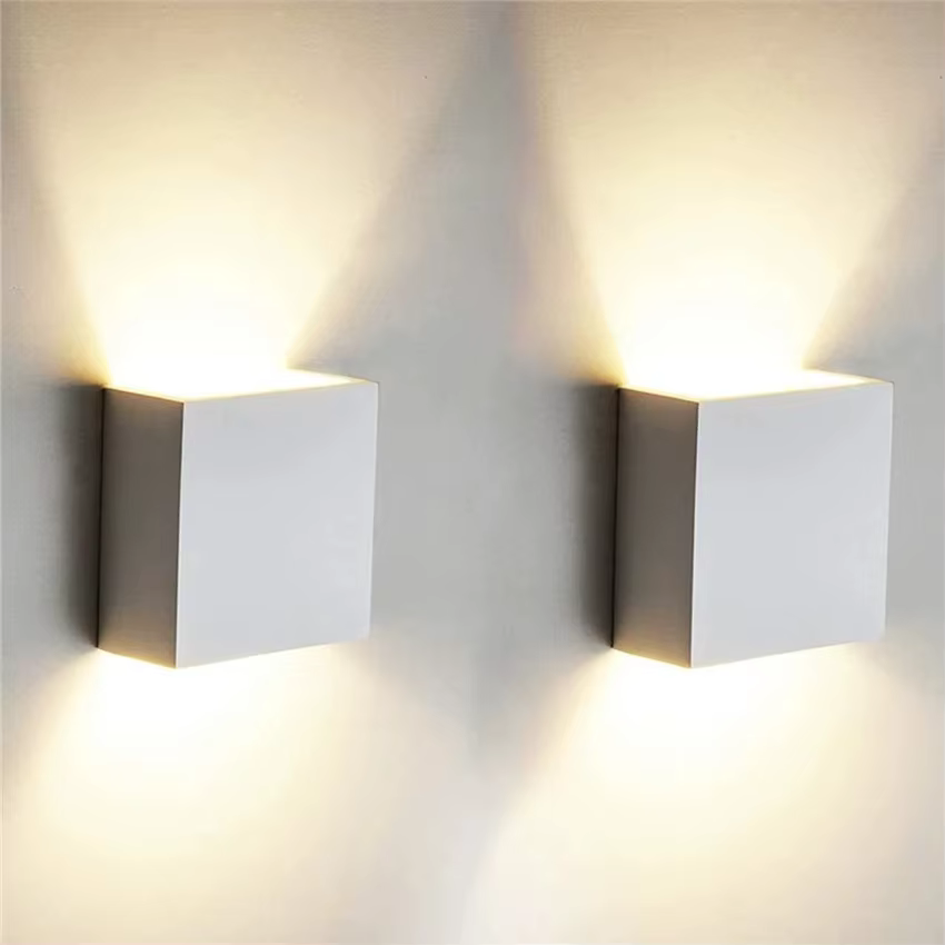 Lampe murale LED Tete de lit Cube