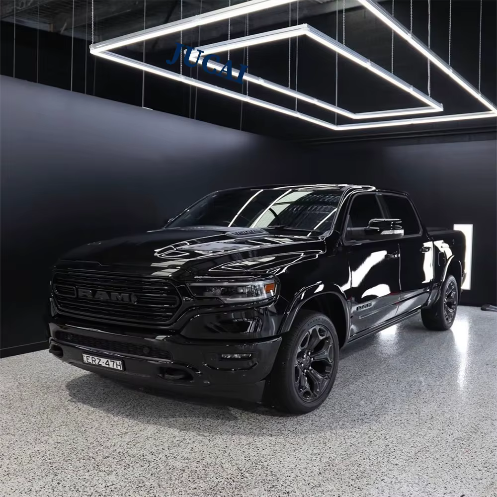 Plafonnier LED pour Garage