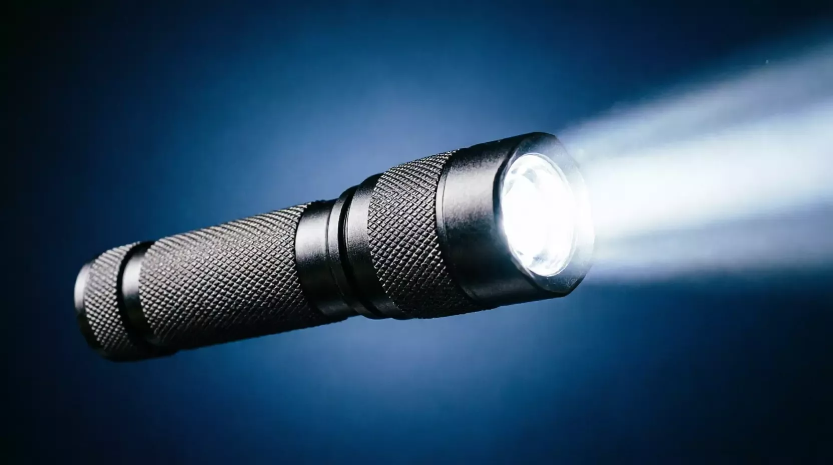 Lampe torche LED portable